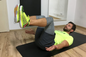 Crunches-Arme-seitlich_ _edited
